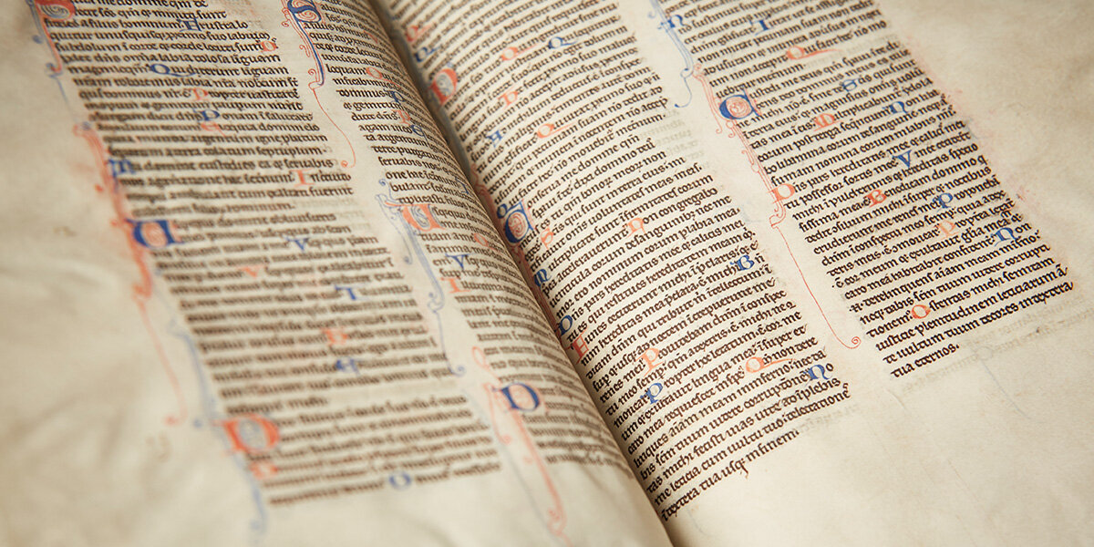 Double page spread of a medieval book