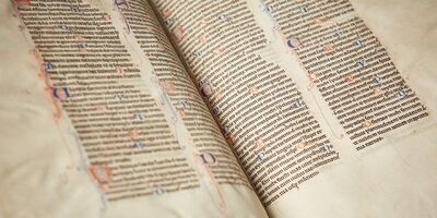 Double page spread of a medieval book