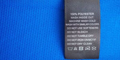 fabric label with washing and item descriptions